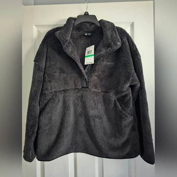 Spyder Cozy Faux Fur Pullover Jacket-Black-Size Large-NWT - Picture 4 of 11